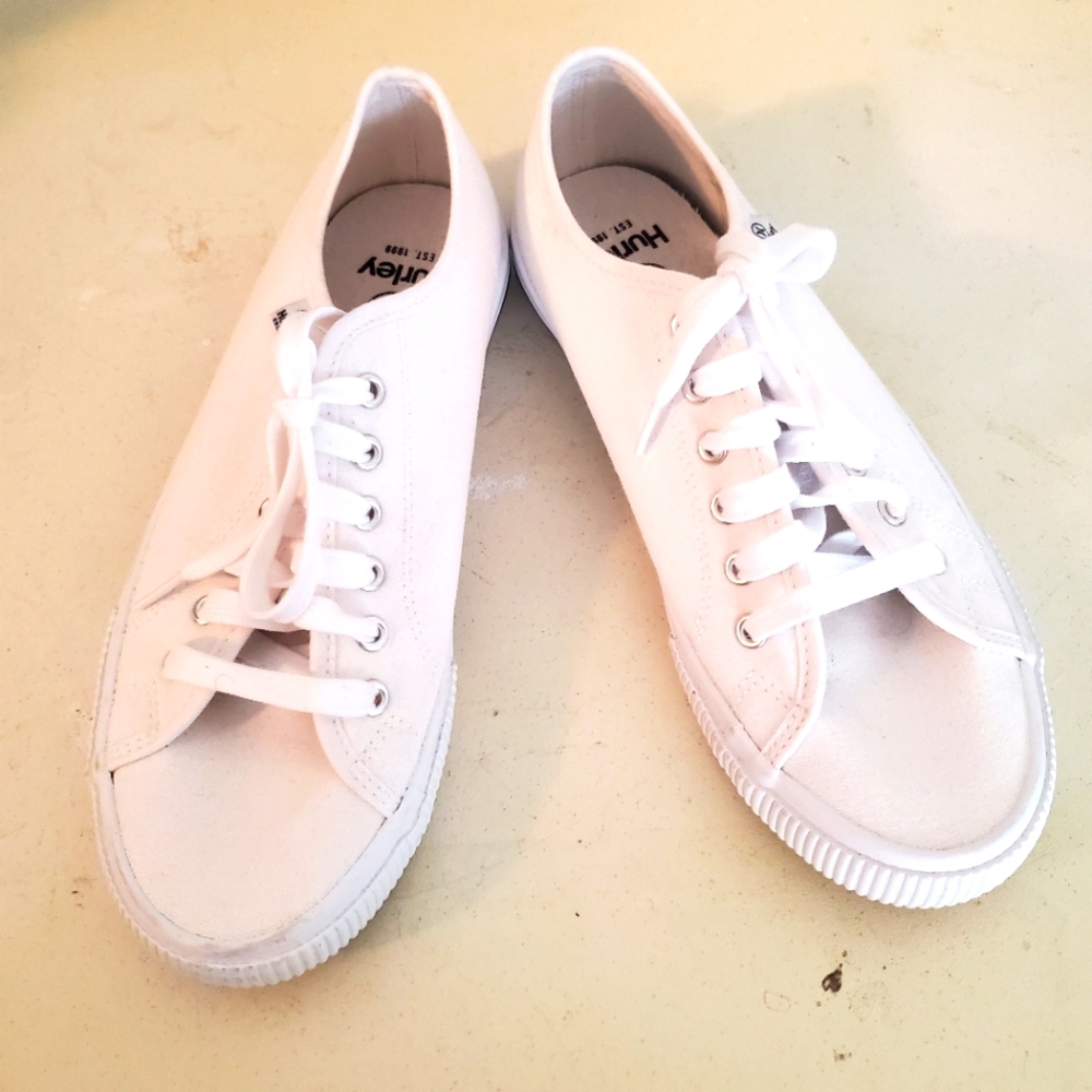 Hurley tennis shoes women's size 7